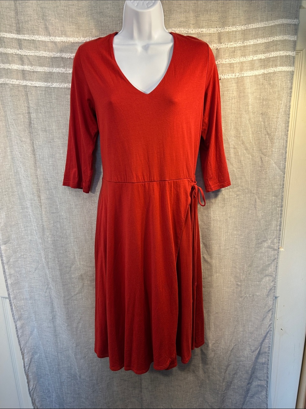 Casual Red V-Neck Dress